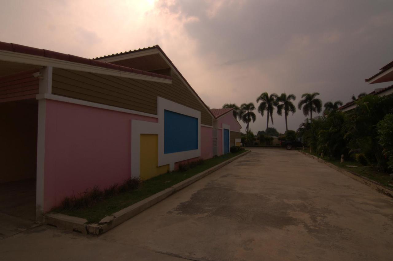 The Palm Resort Kampeang Saen Nakhon Pathom Updated 2021 Prices