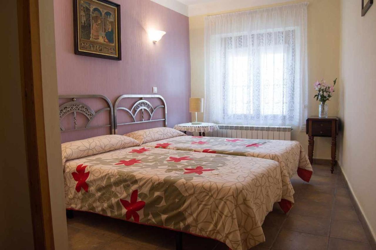 Casa rural con jacuzzi, La Parrilla – Updated 2022 Prices