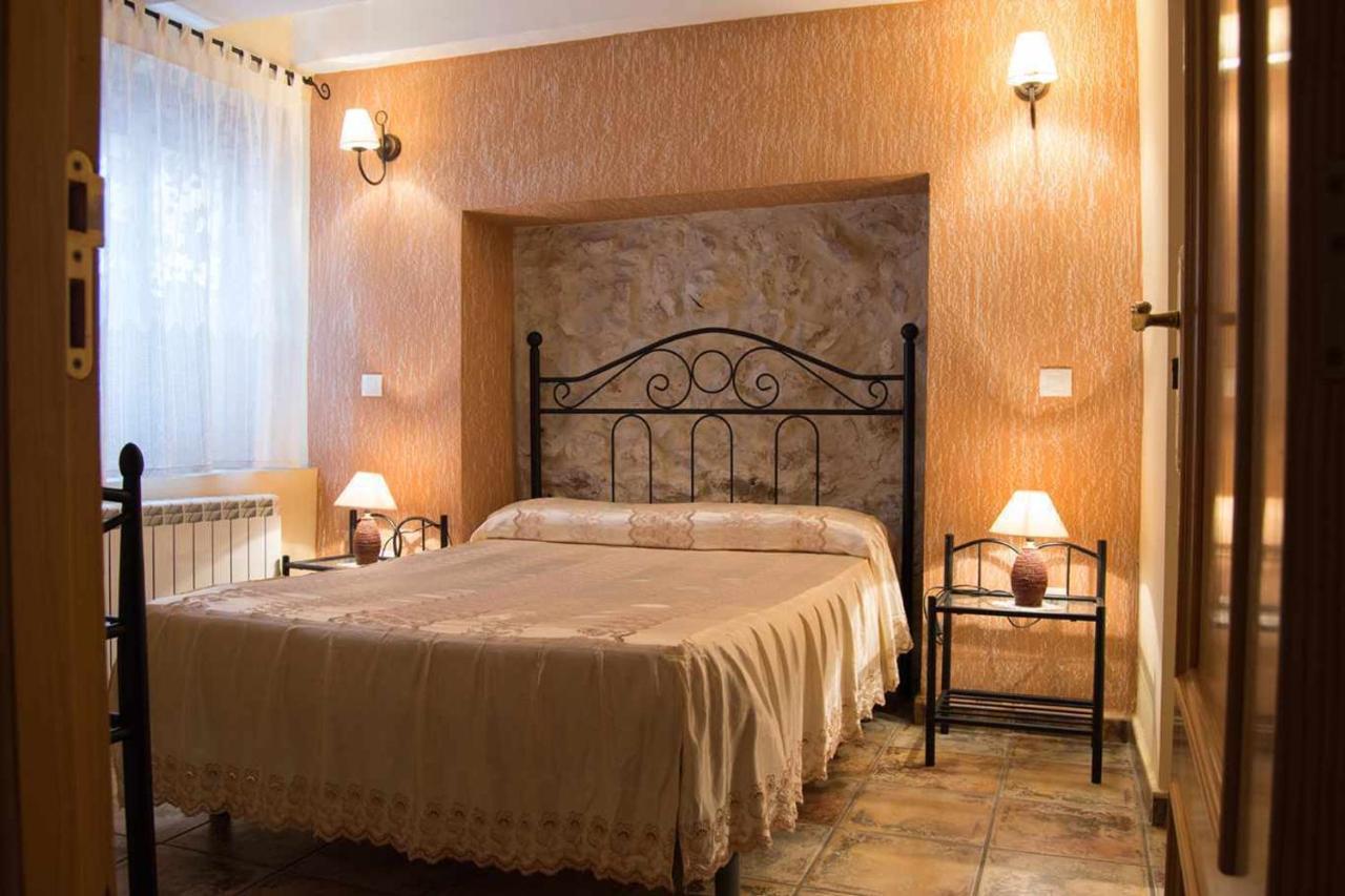 Casa rural con jacuzzi, La Parrilla – Updated 2022 Prices