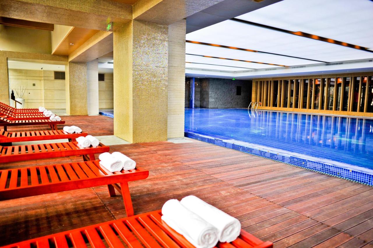 Chengdu Airport Hotel photo