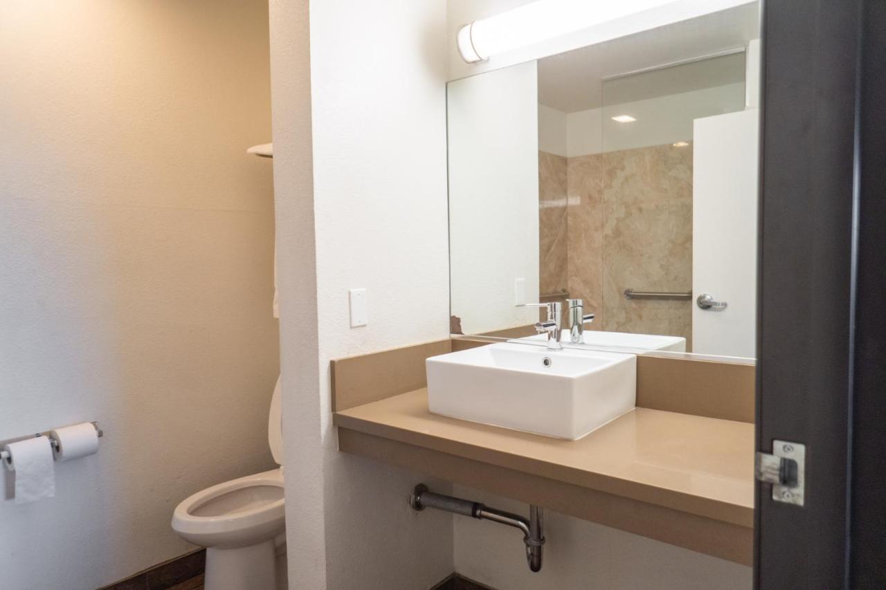 Evans Motel — photo 14