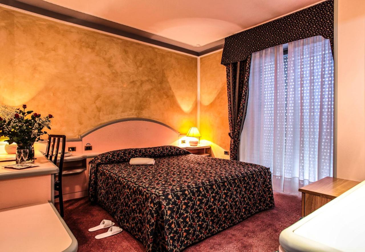 Hotel Grazia Deledda - Laterooms