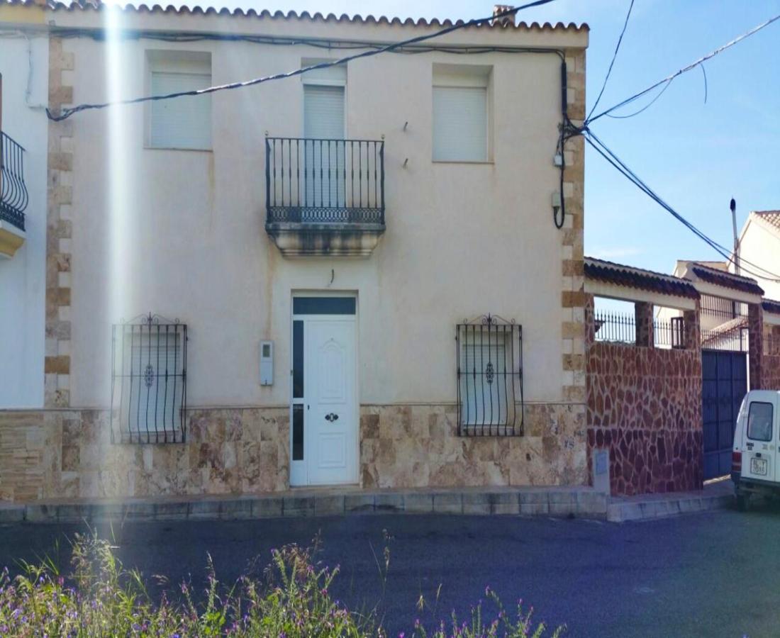 Holiday home 6 bedrooms house with enclosed garden at ...