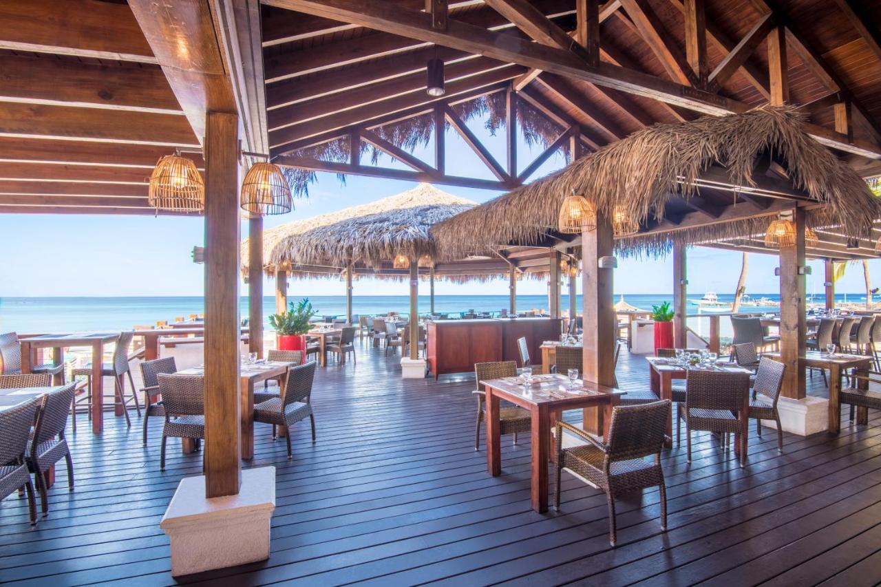 Holiday Inn Resort Aruba - Beach Resort & Casino, an IHG Hotel photo