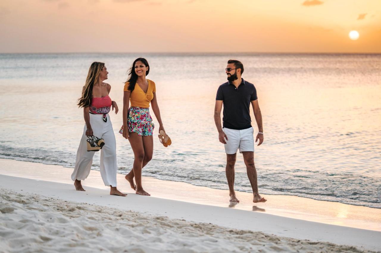 Holiday Inn Resort Aruba - Beach Resort & Casino, an IHG Hotel photo