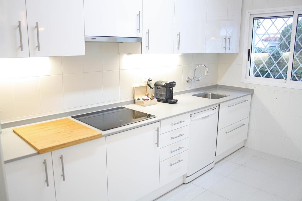 Meritxell seafront villa, Cambrils – Updated 2022 Prices