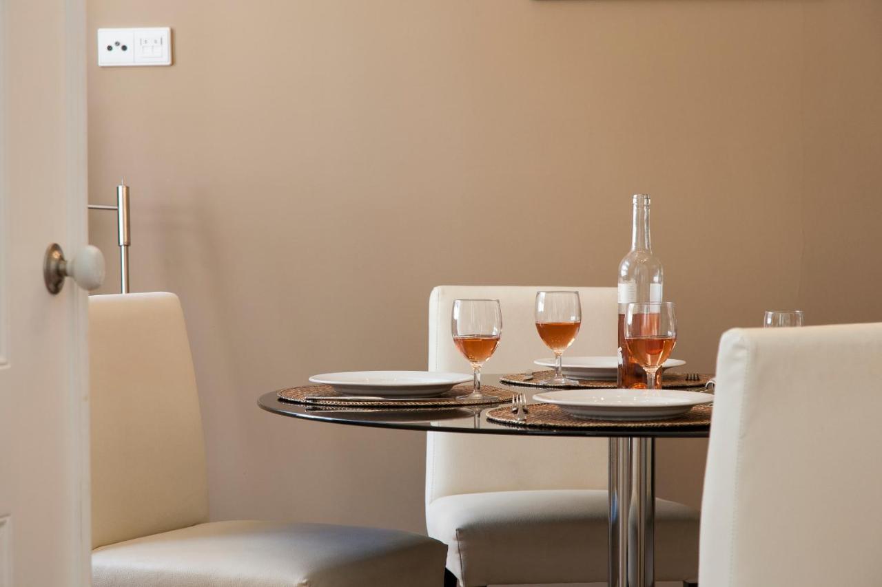 Correeiros downtown Duplex & Deluxe Apartment - 5