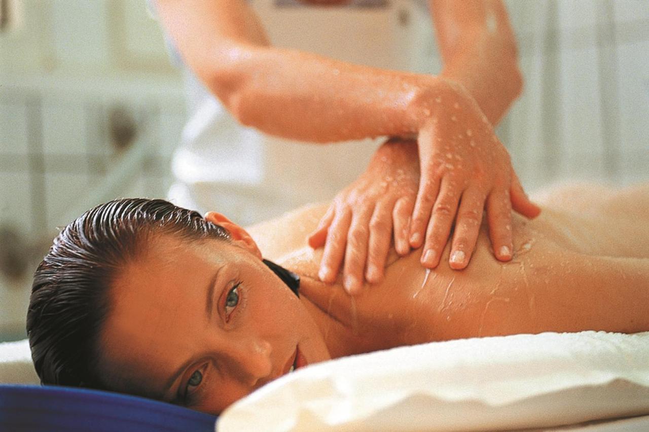 Spa hotel: M/Y Alexander The Great Nile Cruise - 4 Nights Every Monday From Luxor - 3 Nights Every Friday from Aswan