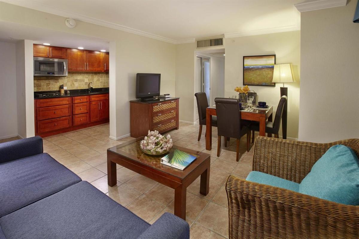 Divi Aruba Phoenix Beach Resort photo