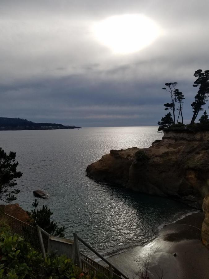 Inn at Arch Rock — photo 4