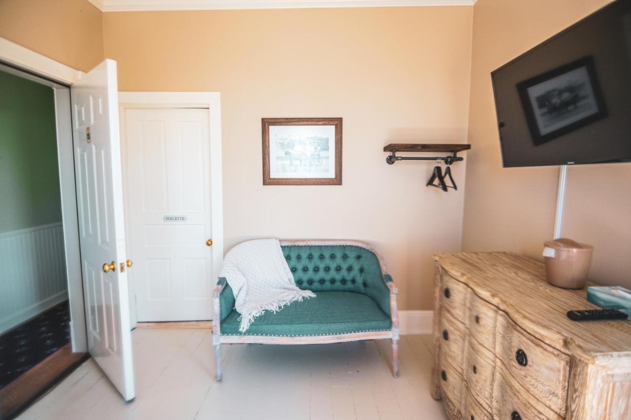 Pine Cottage Bed & Breakfast — photo 20