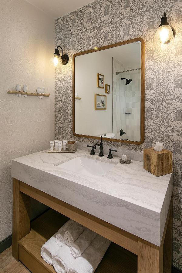 Fireside Inn on Moonstone Beach — photo 12