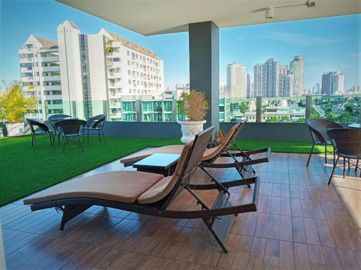 The Qube fifty Hotel - 5