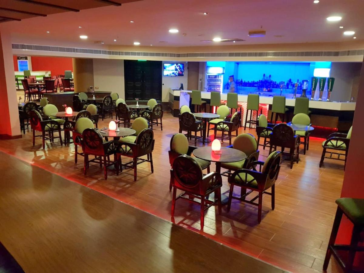 Phoenicia Tower Hotel And Spa photo
