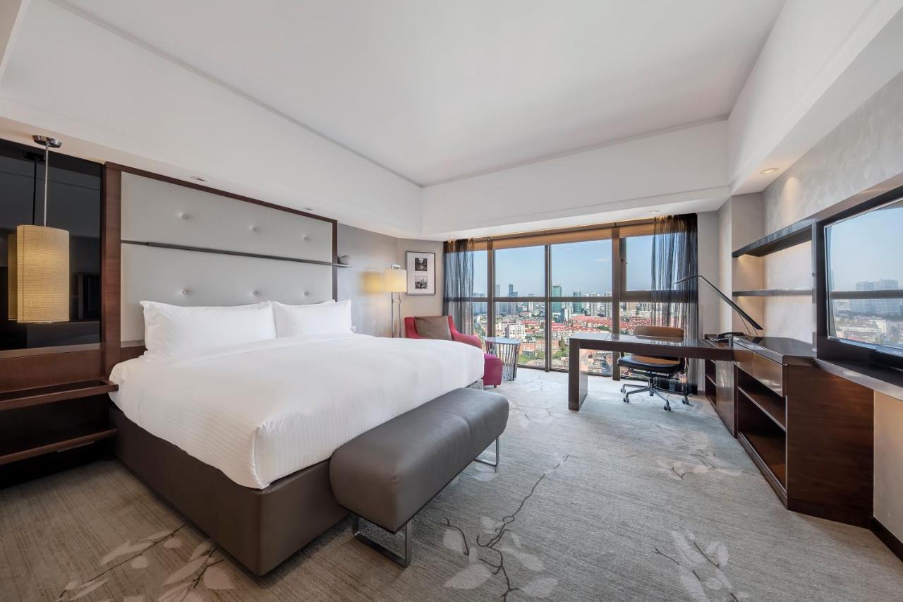 InterContinental Shanghai Pudong, an IHG Hotel photo