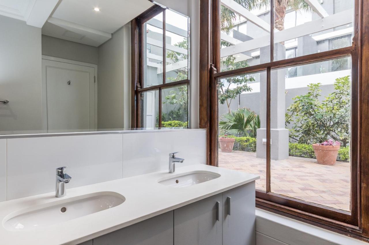 Romney Park Luxury Apartments by The Stay Collection - 3