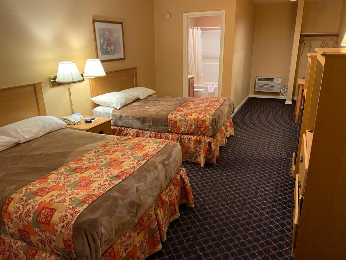 Morgan's Frontier Inn — photo 9