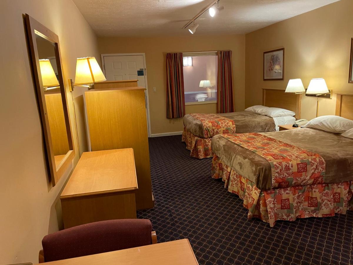 Morgan's Frontier Inn — photo 14