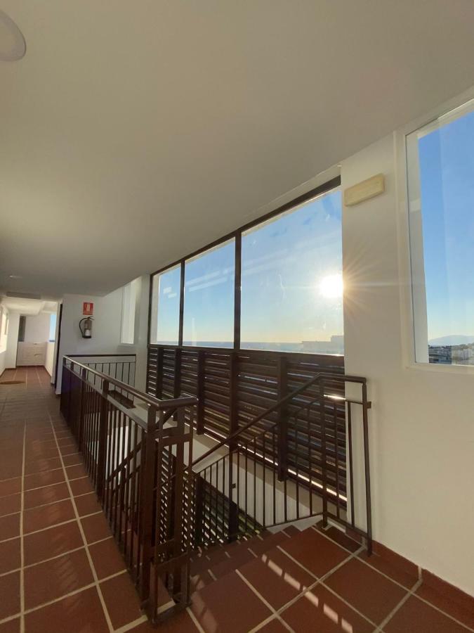 ATICO en la PLAYA con PISCINA y GOLF, Torre de Benagalbón ...