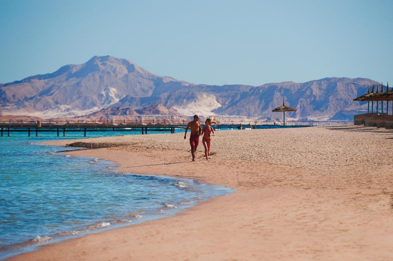 Amwaj Oyoun Resort & Casino photo