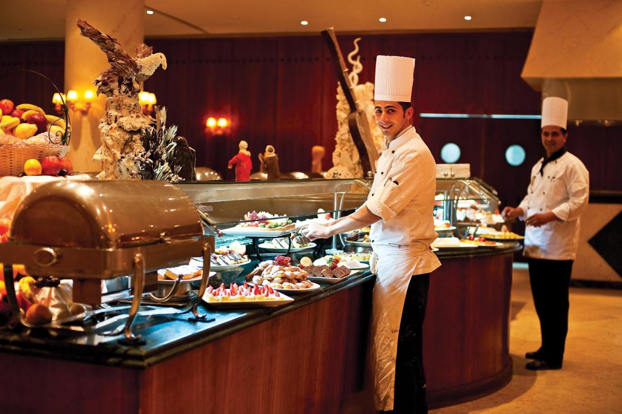 Amwaj Oyoun Resort & Casino photo