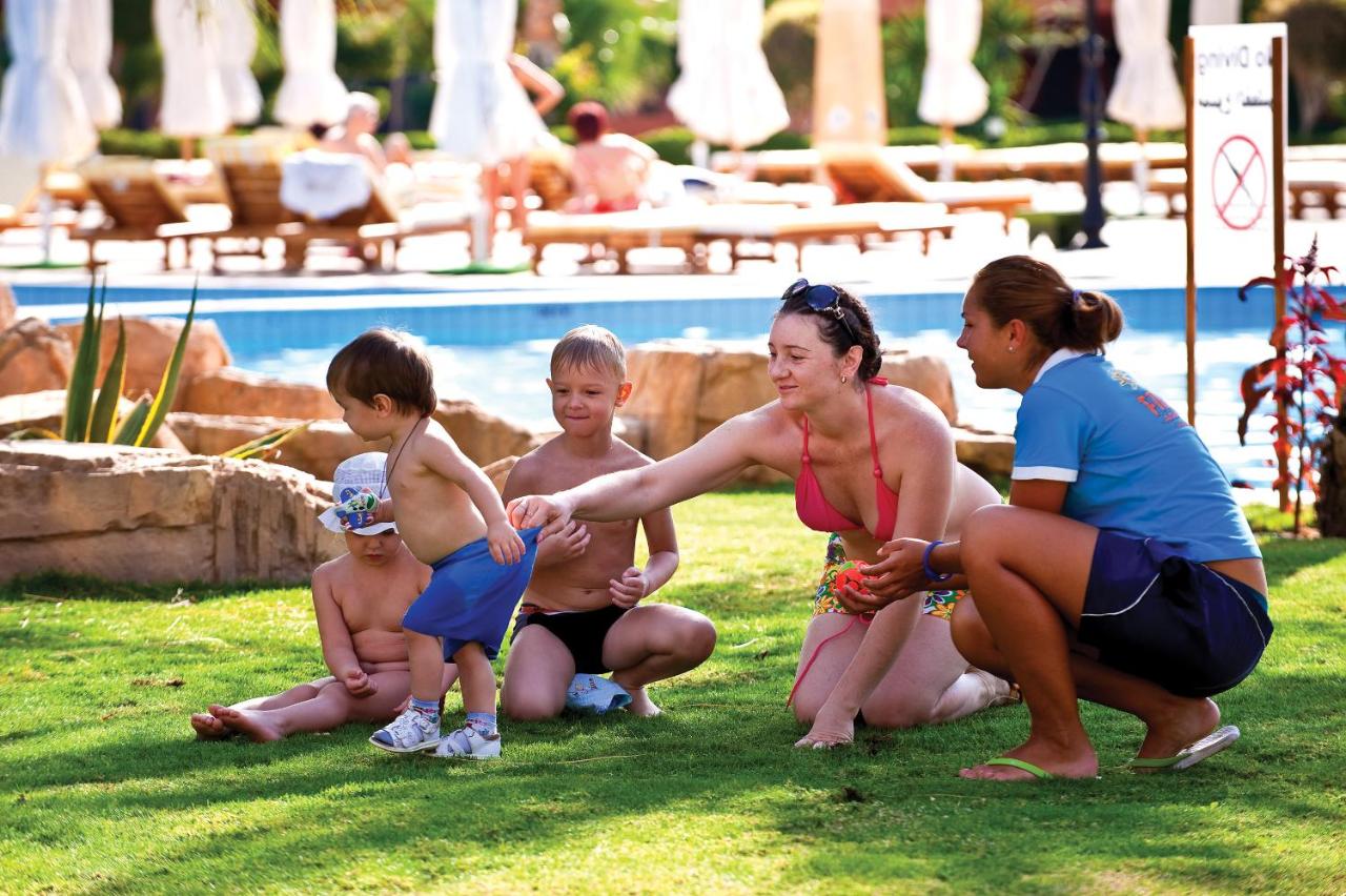 Amwaj Oyoun Resort & Casino photo