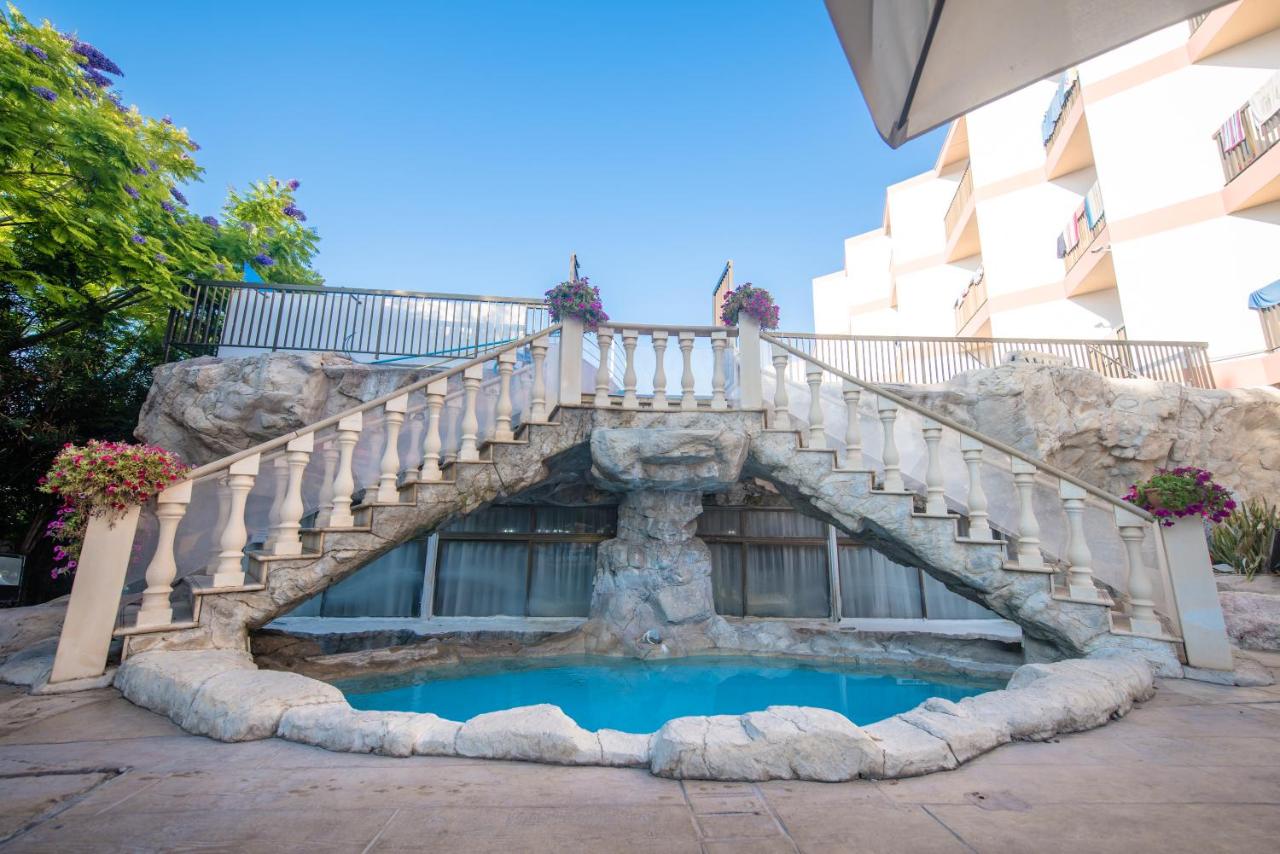 Avlida Hotel photo