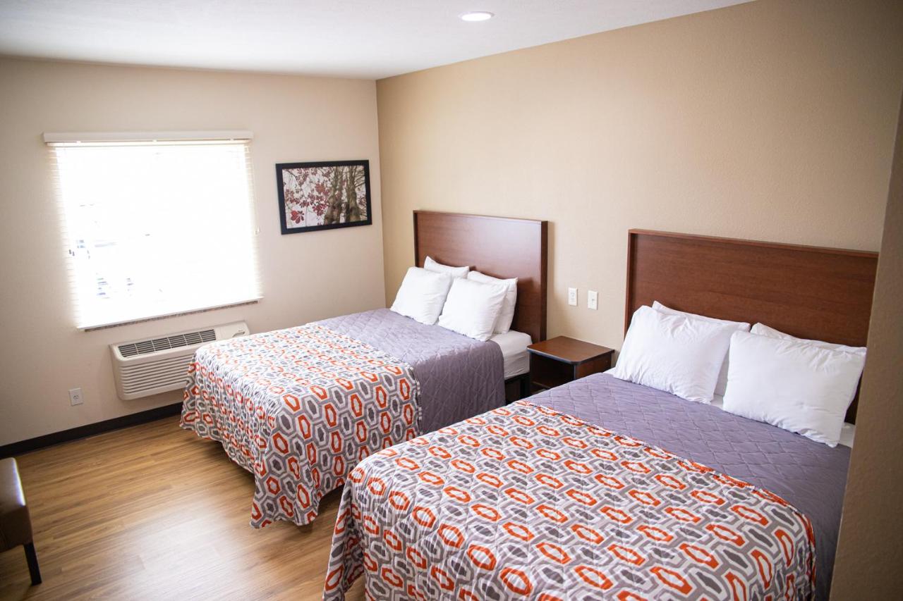 White House Suites — photo 2