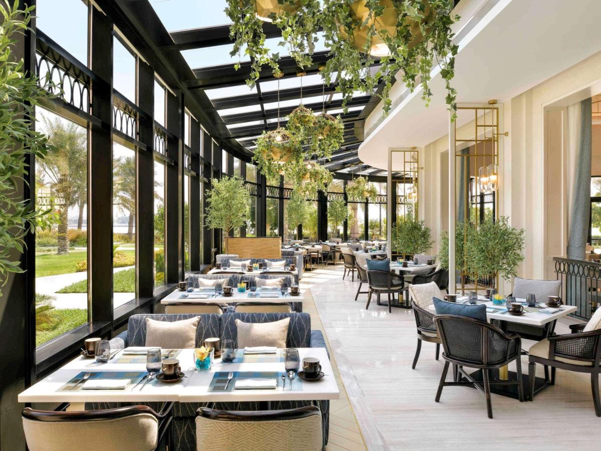 Mövenpick Hotel Bahrain photo