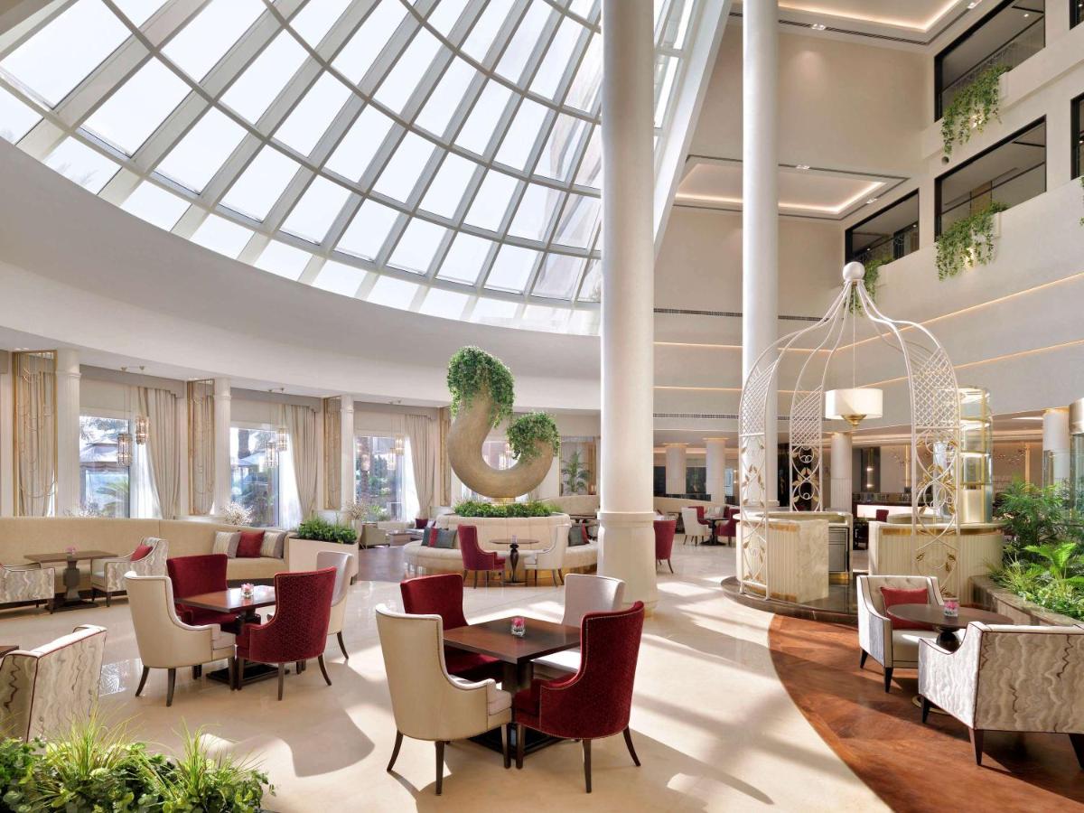 Mövenpick Hotel Bahrain photo
