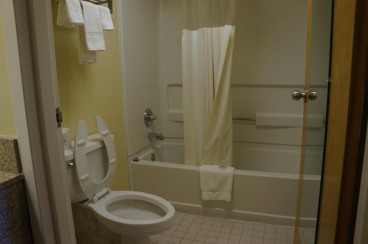 Midtown Inn — photo 19