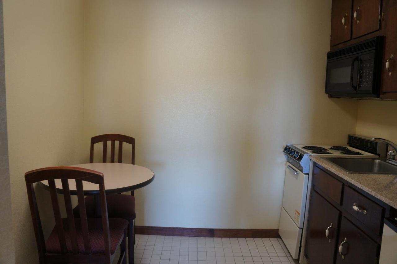 Midtown Inn — photo 22