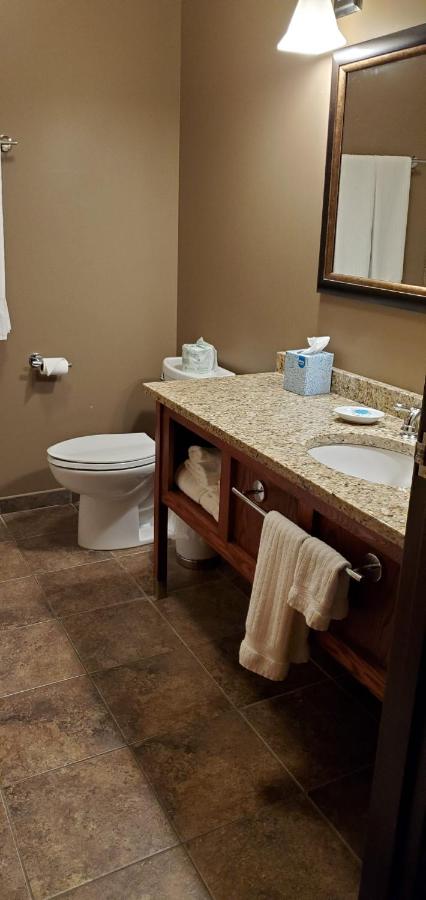 Timberlake Lodge — photo 13