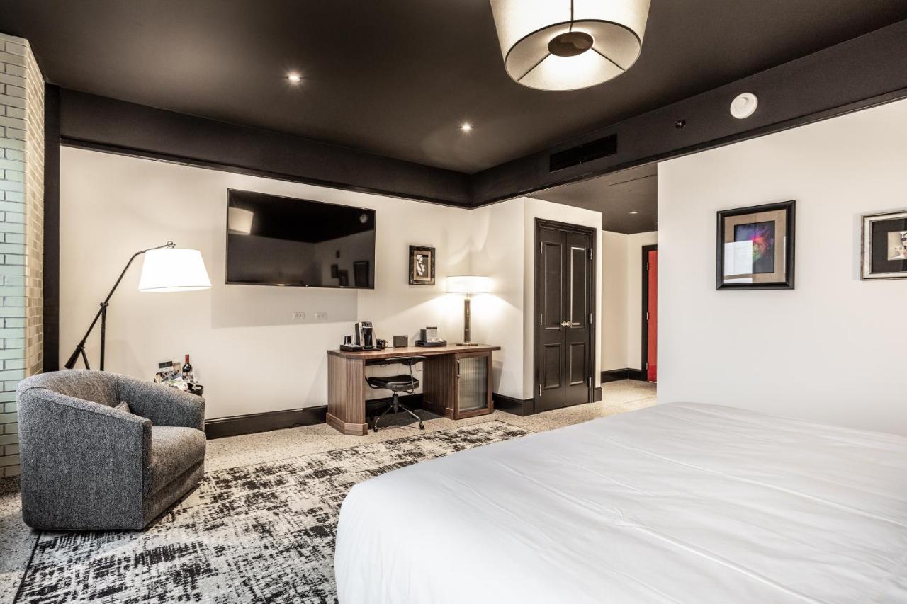 Bottleworks Hotel — photo 22