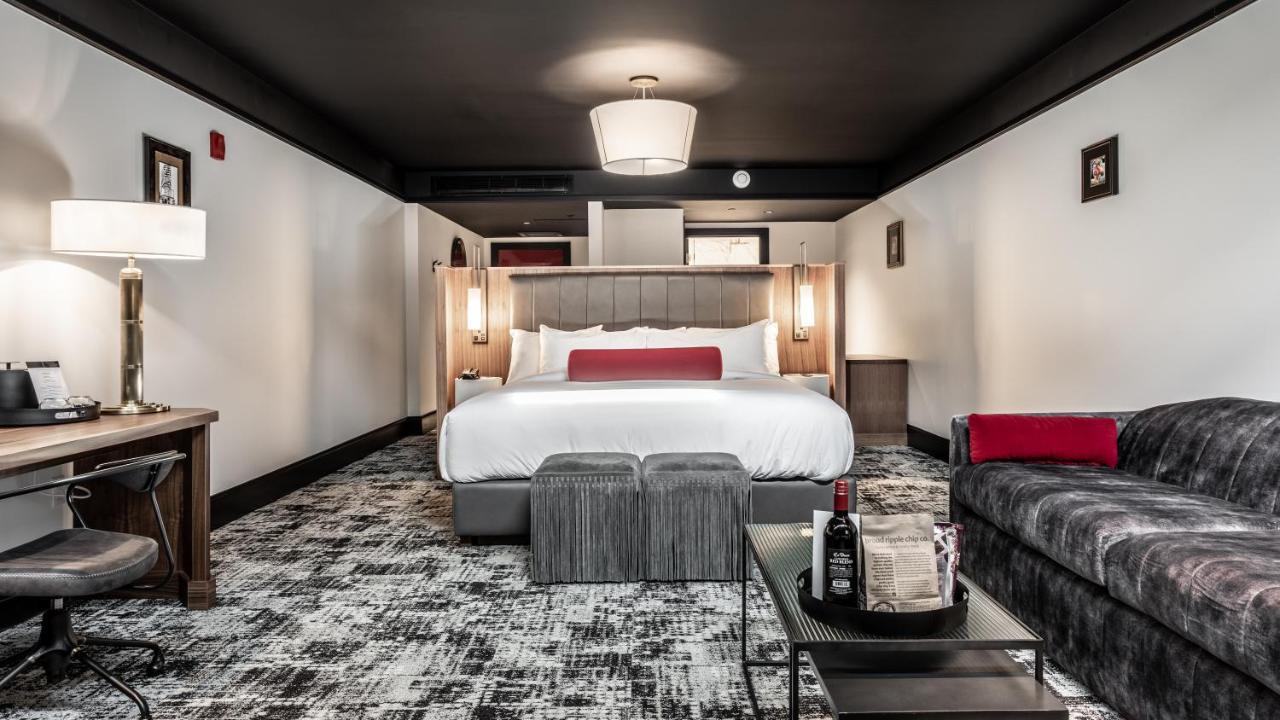 Bottleworks Hotel — photo 21