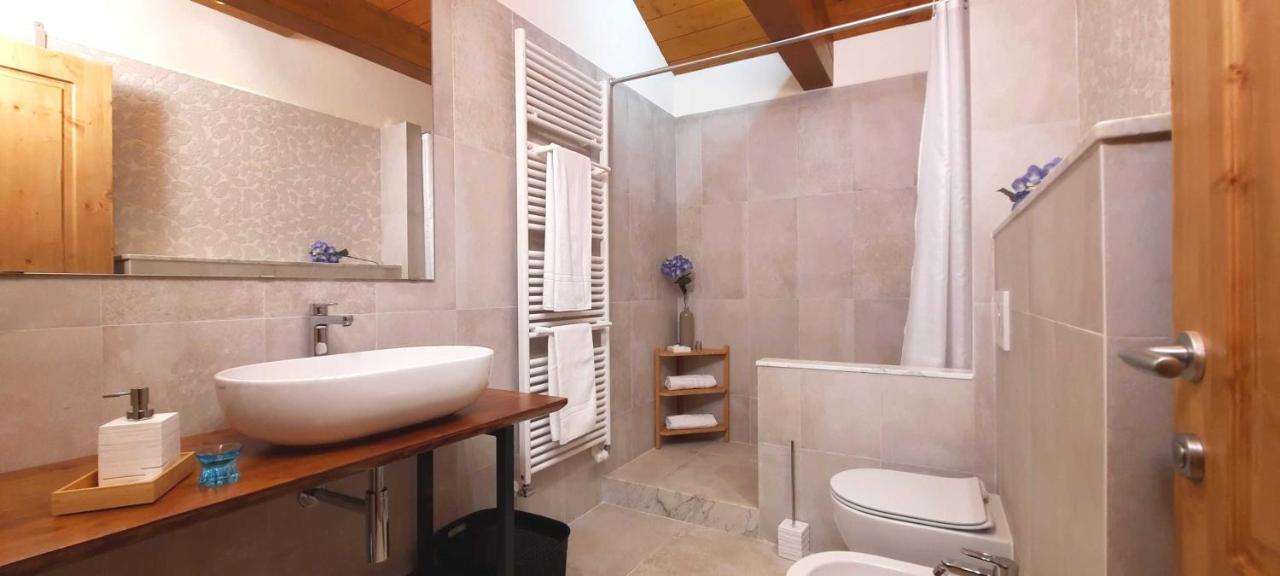 Camere B81 di Strain Neva - 4