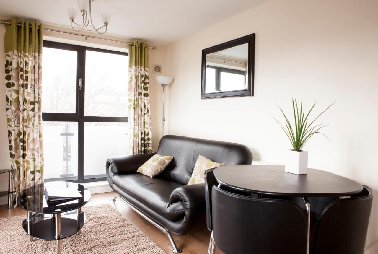 CHELTENHAM LUXURY APARTMENTS, Cheltenham