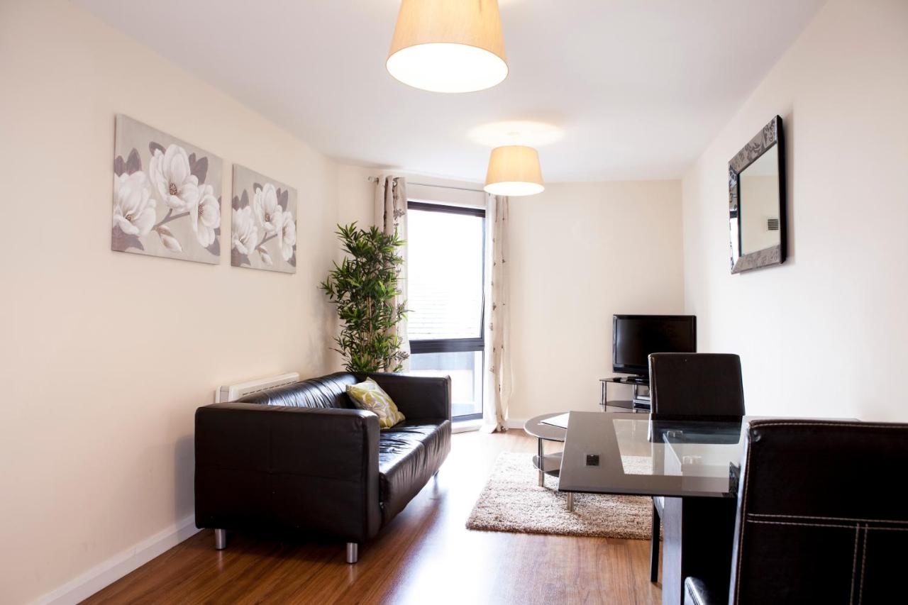 CHELTENHAM LUXURY APARTMENTS, Cheltenham