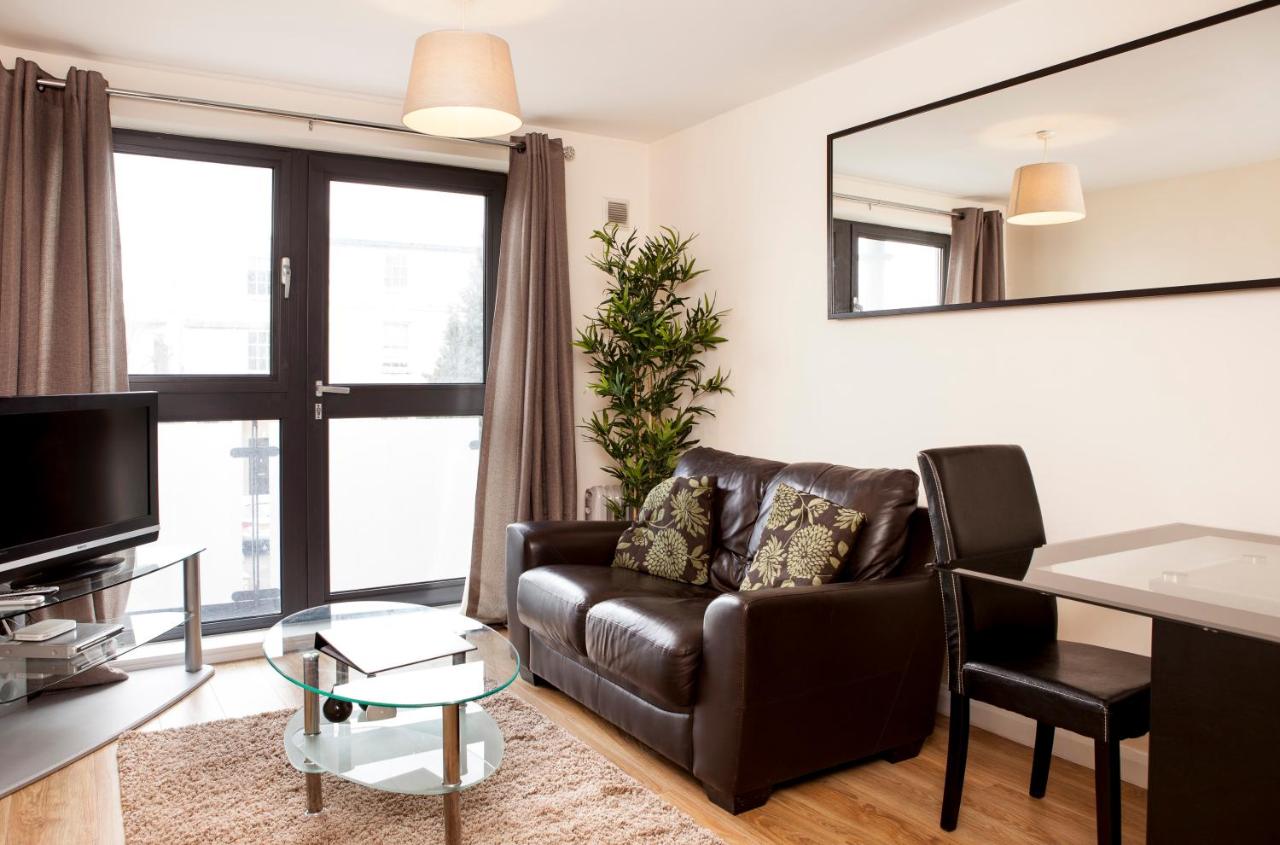 CHELTENHAM LUXURY APARTMENTS, Cheltenham