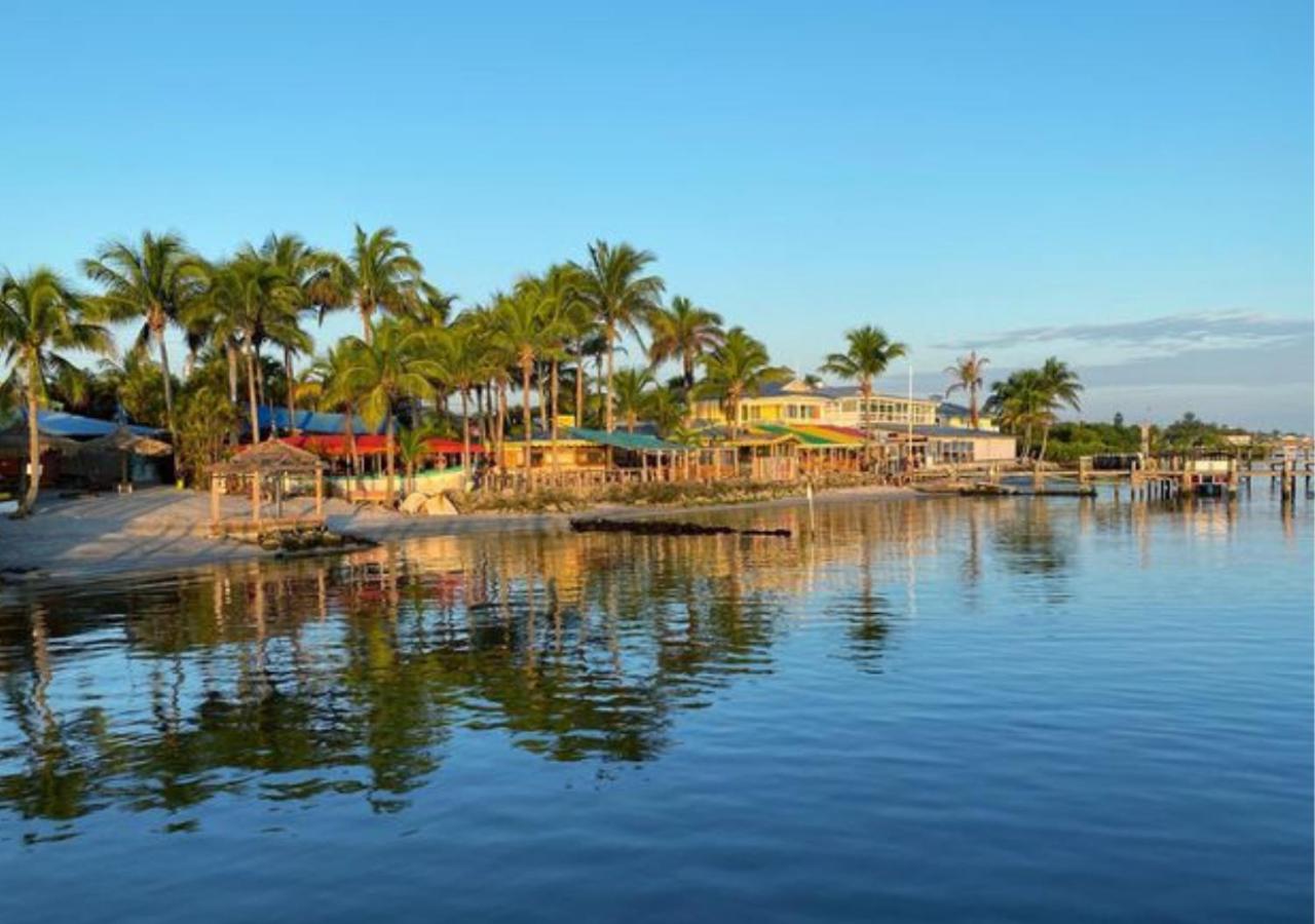 Capt Hirams Resort — photo 18