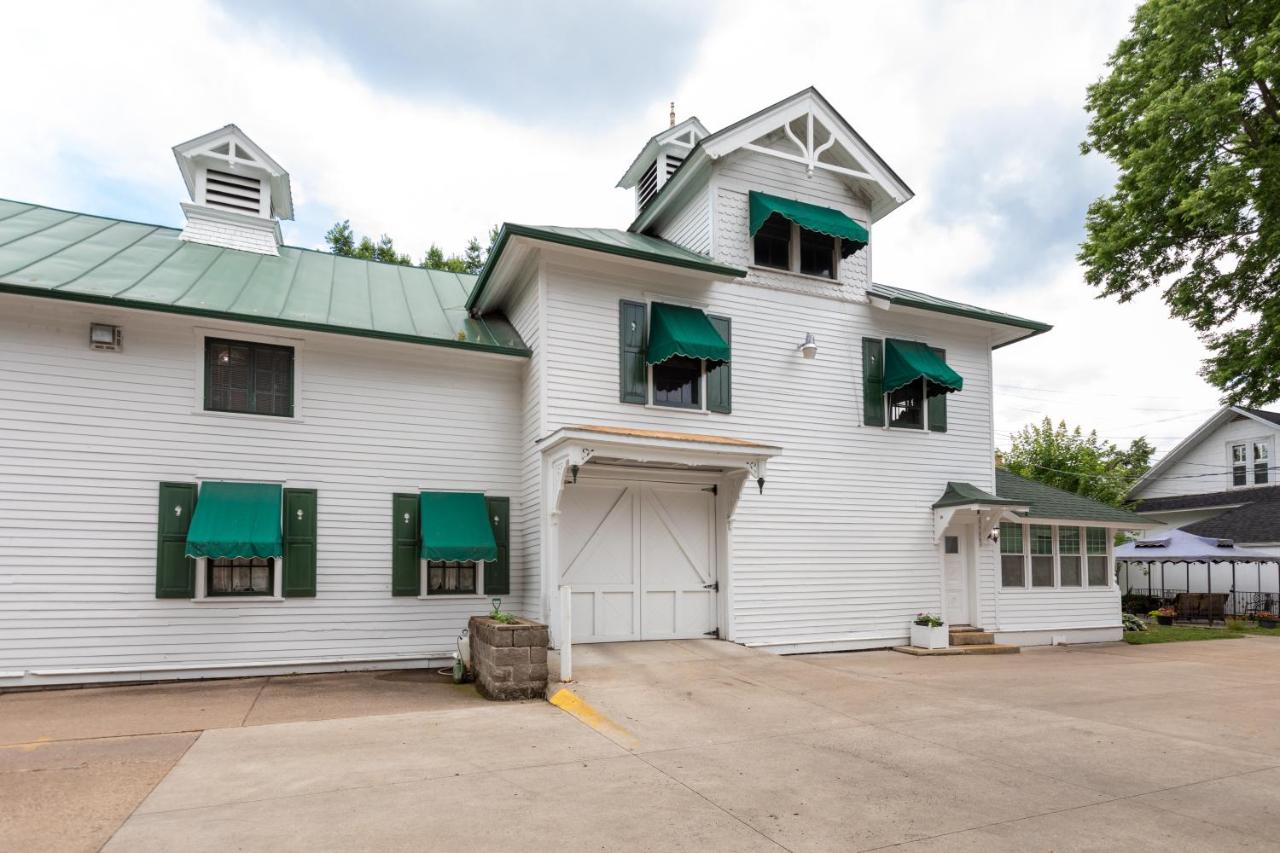 Village House Inn Vacation Rental — photo 9
