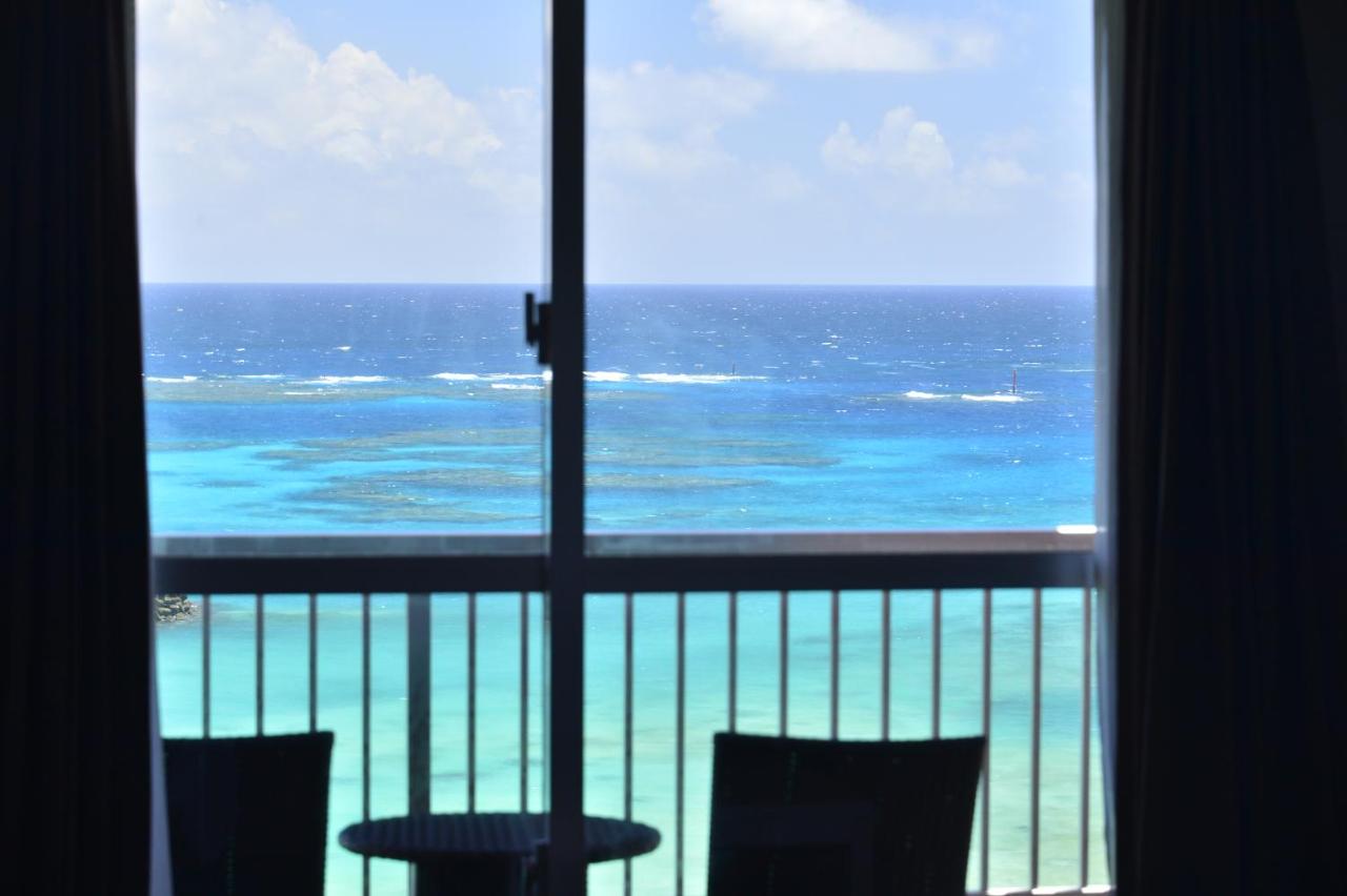 Beach: Hotel Robertson Harbor
