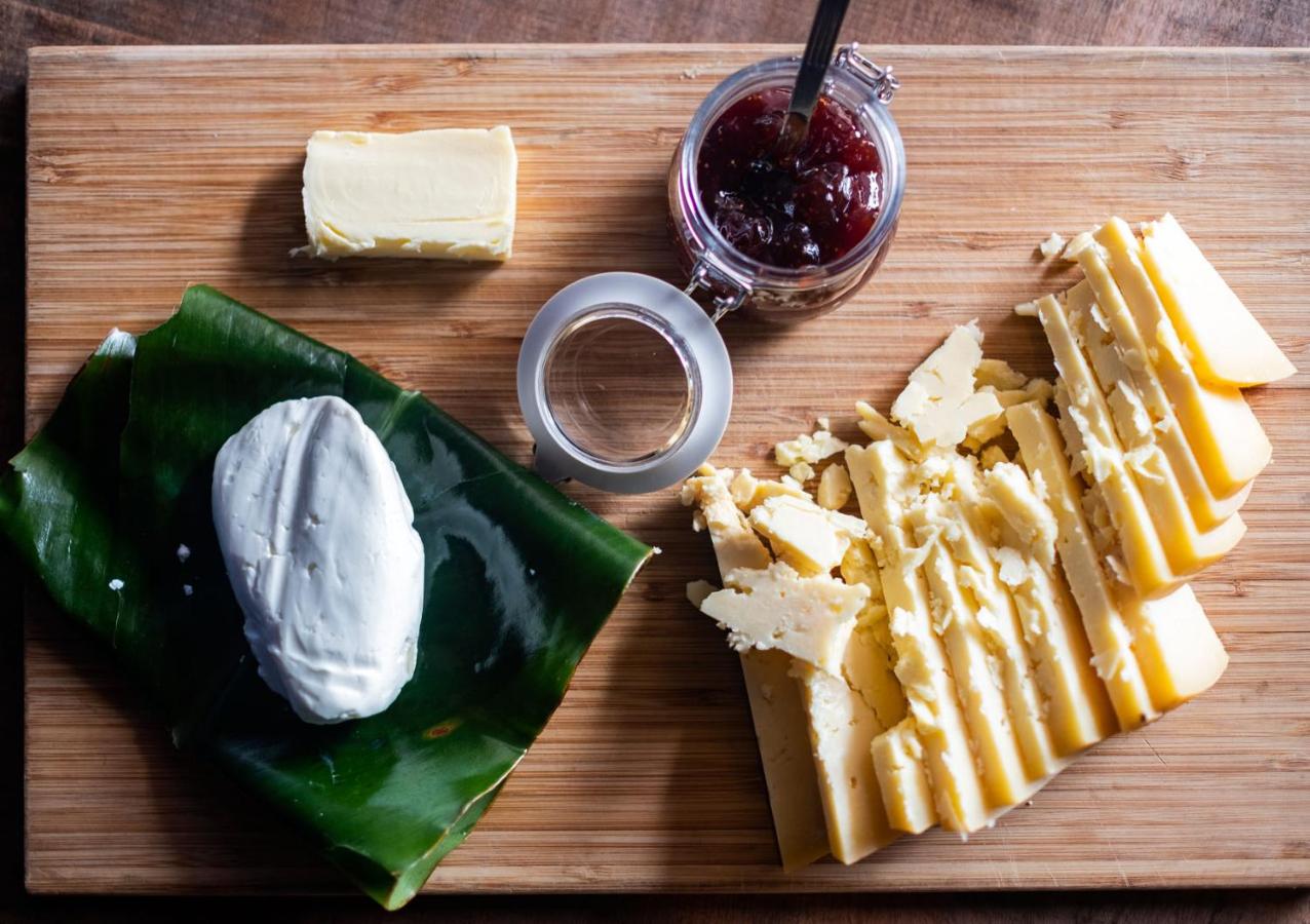 SALT LIPS - Azores Surf Experience - 5