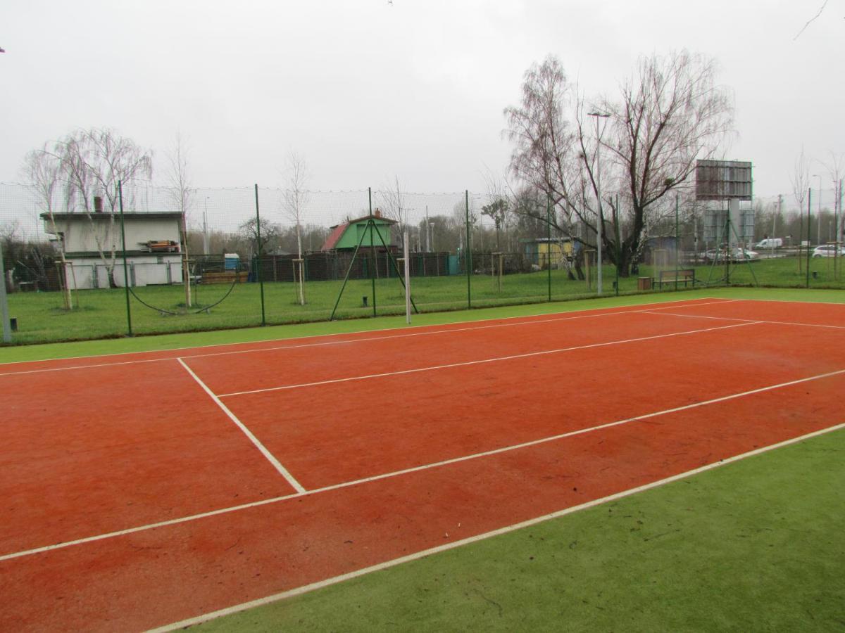 Tennis court: Apartment Antonio