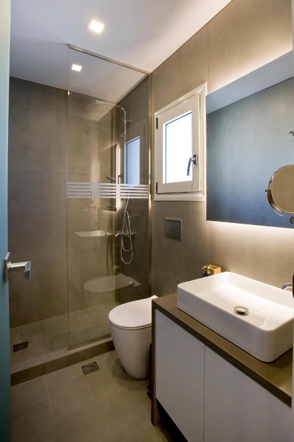 SYNATHENS APARTMENTS & STUDIOS - 2