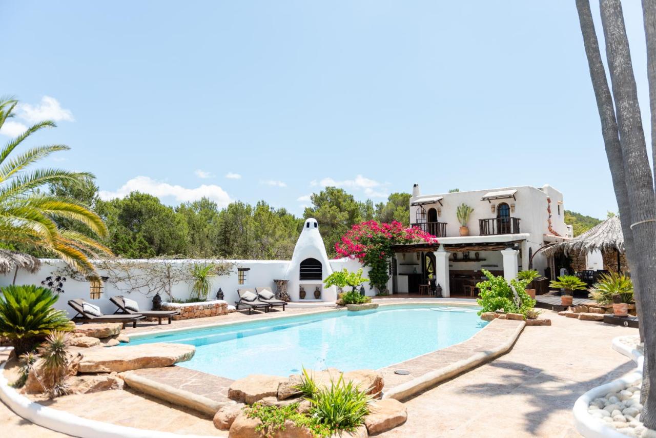 Unique luxurious 7 bed villa & cottage, San Jose de sa Talaia ...