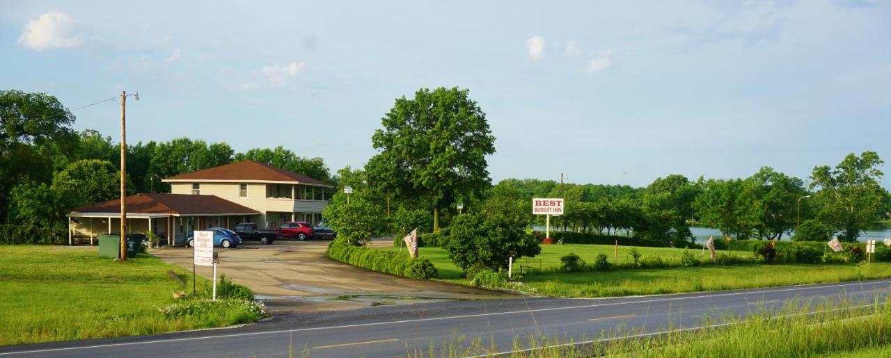 Best Budget Inn — photo 12