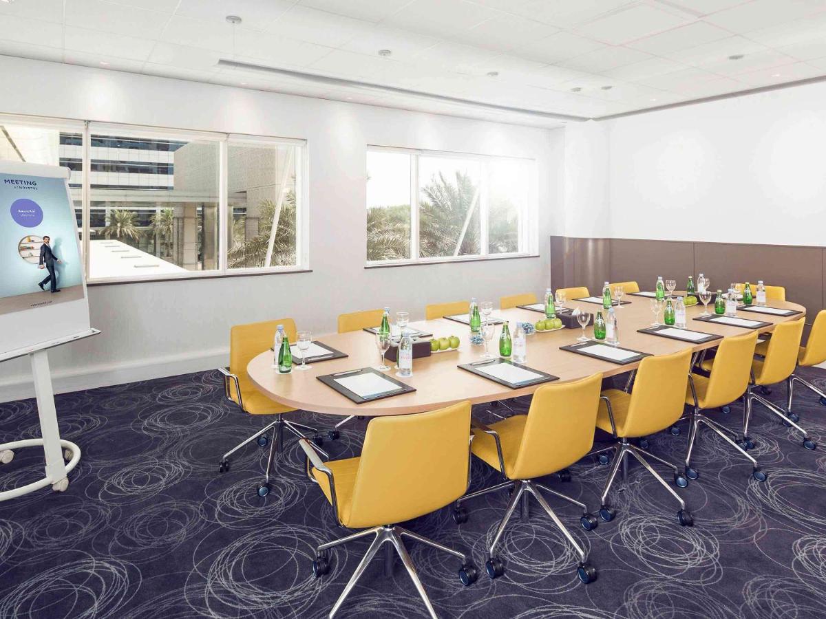 Novotel World Trade Centre Dubai photo