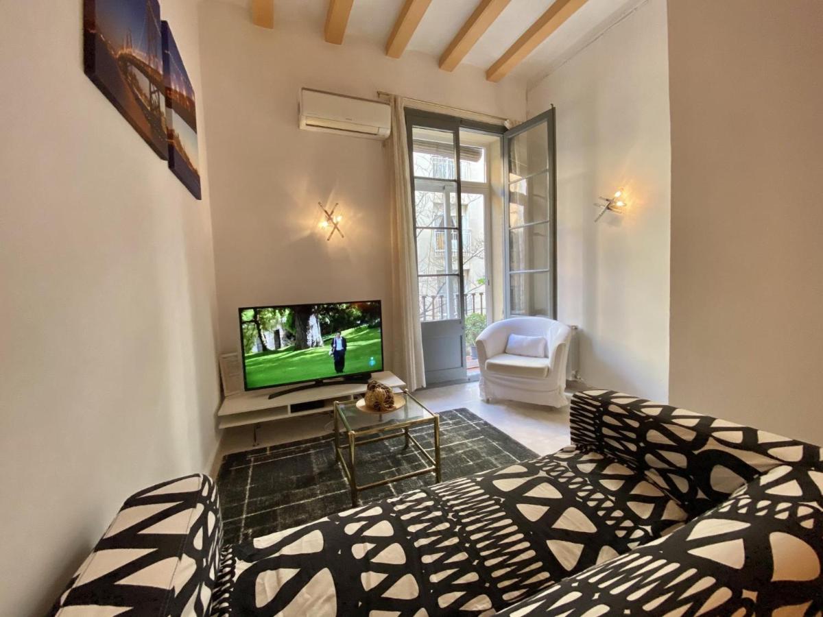 Poble sec apartment (ESP Barselona) - Booking.com