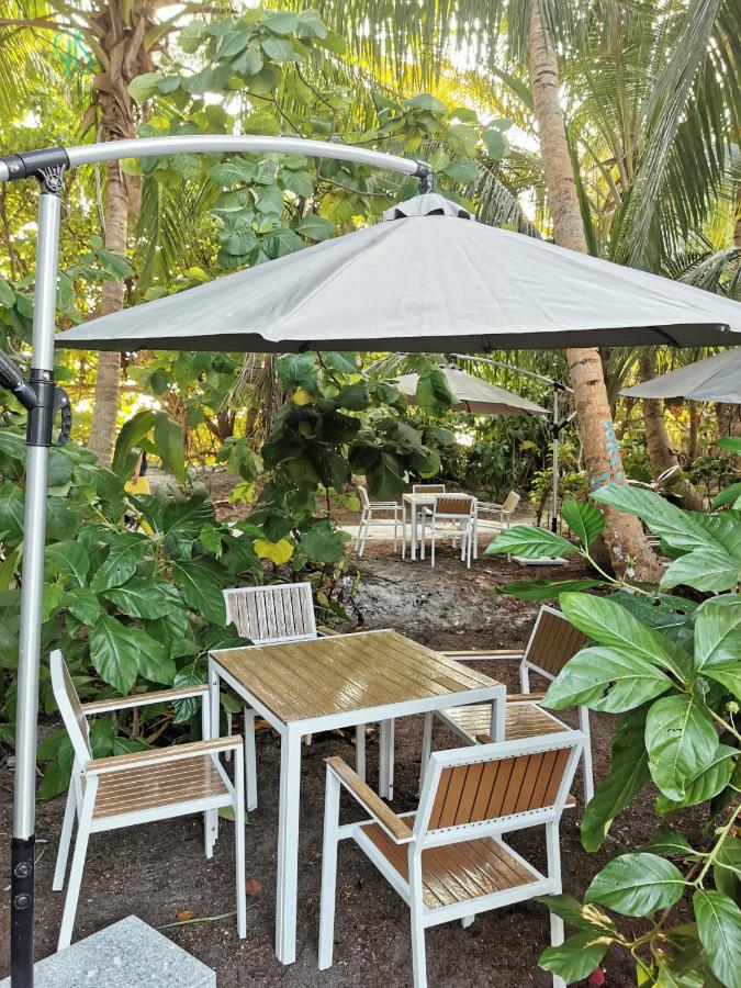 Village Hideaways & Spas - 4